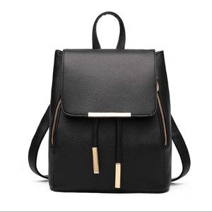 Lulu’s Wink Kangaroo Black Faux Leather Gold Tassel Backpack Purse Bag